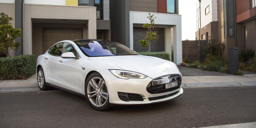  Tesla Model S 70 2016 года  (AU) (фото 12 из 15)